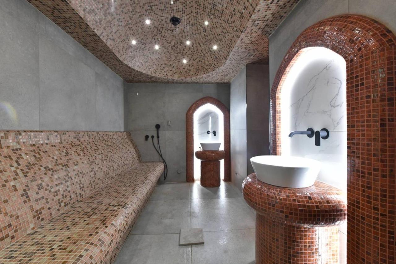 Royal Wellness And Spa Ruma Luaran gambar