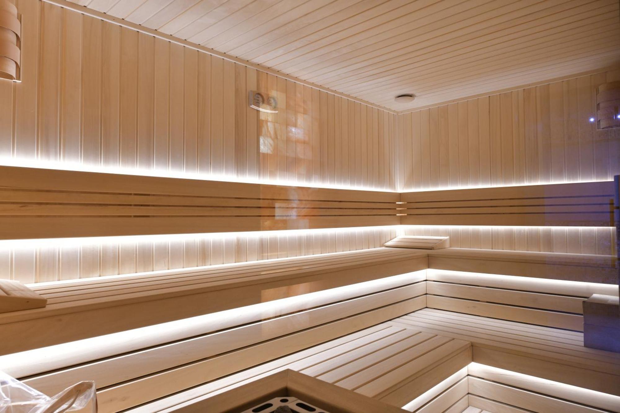 Royal Wellness And Spa Ruma Luaran gambar